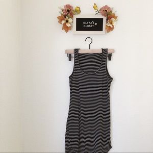 ❌ SOLD ❌• s t r i p e d d r e s s •